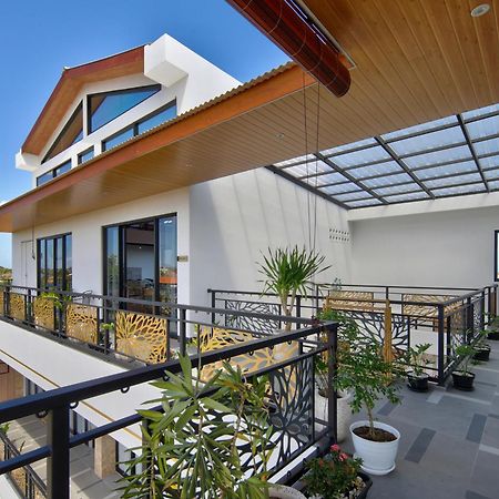 Amandaya Canggu Exterior photo